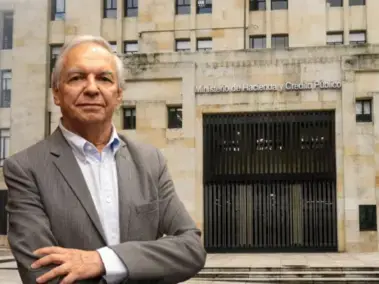 Ricardo Bonilla, ministro de Hacienda.