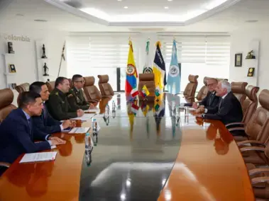 Momentos de la reunión.