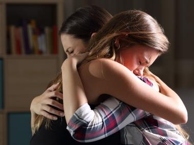 Perdonar disminuye ira, dolor, depresión y estrés, lo que ayuda a mejorar los sistemas nervioso, cardiovascular e inmune.