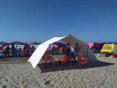 La ciudad registró en las últimas horas 281 casos positivos de coronavirus y 4 muertes por la pandemia.