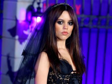 La actriz estadounidense, de apenas 20 años, protagoniza una de las series más exitosas en la historia de Netflix.