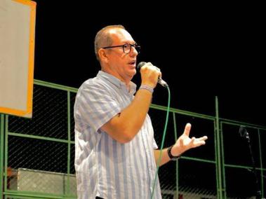 El candidato fue concejal en dos ocasiones.