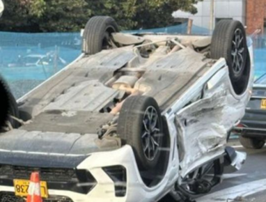 Accidente en la calle 100 con carrera 52, norte de Bogotá.