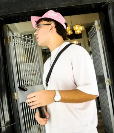 Joven colombiano creador de contenido fue detenido por ICE en Estados Unidos.
