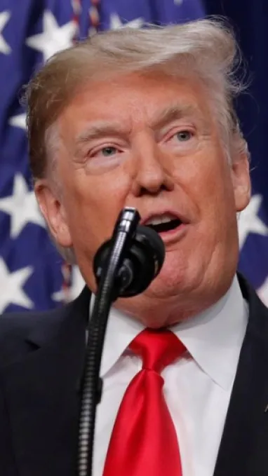 Donald Trump y Benjamin Southworth, acusado de amenazar al presidente de Estados Unidos de muerte