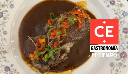 Incorrecto sirve comida criolla colombiana de evidente sabor campesino, sin intentar ser tradicional.