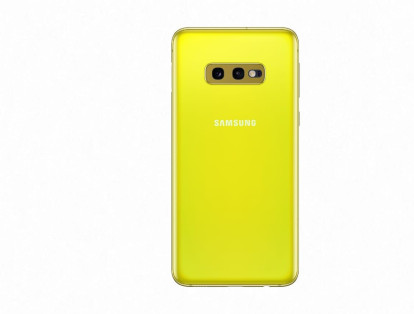 La firma Surcoreana Samsung presentó una nueva generación de su línea de celulares de gama alta Galaxy S, celebrando los 10 años de su lanzamiento.