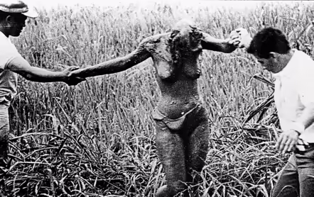 Ciudadanos de Armero después de la avalancha.