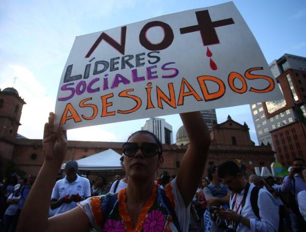Manifestación por los asesinatos y violencia contra los líderes sociales