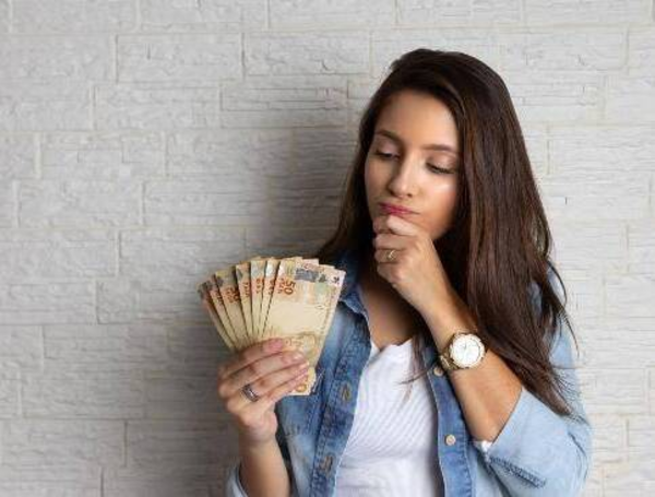 ¿Cómo curar el guayabo financiero del Mundial y no llegar a diciembre ahogado en deudas? Esto dicen los expertos