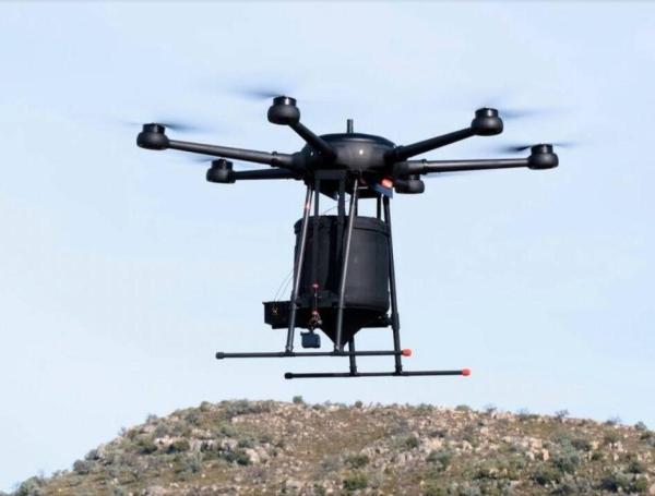 su objetivo es reforestar mediante tecnología de drones e inteligencia artificial.