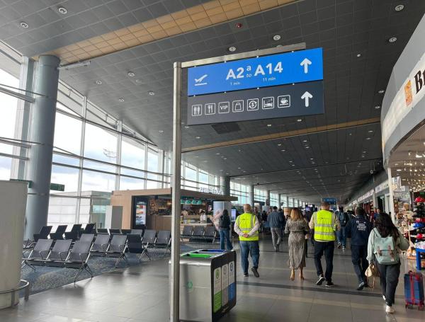 Las salas pasaron de tener una nomenclatura numérica para ser identificadas con color y letra.