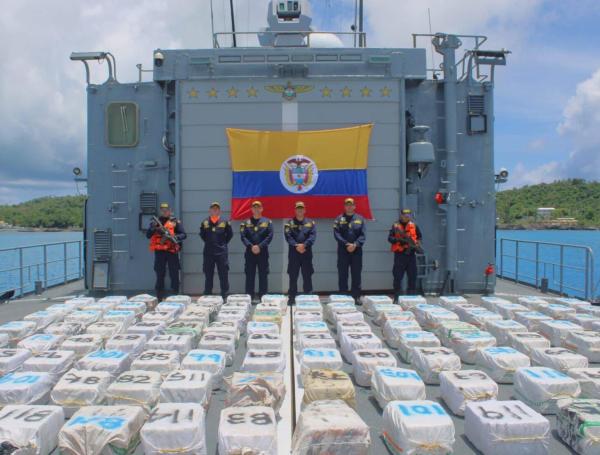 La operación fue desarrollada de manera conjunta entre la Armada de Colombia, la Fuerza Aeroespacial Colombiana y agencias de inteligencia de países aliados.
