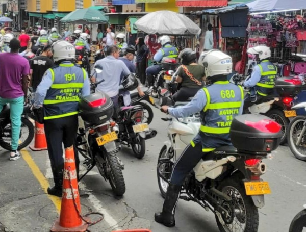 Atentos a las medidas.