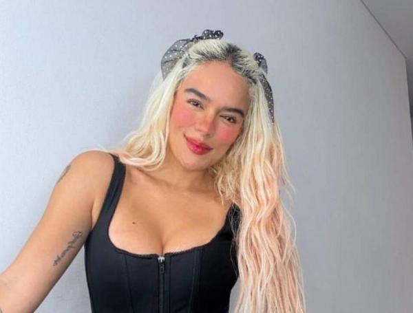 Karol G reaparece en redes tras cuatro meses de ausencia y rumores de embarazo: su publicación se vuelve viral