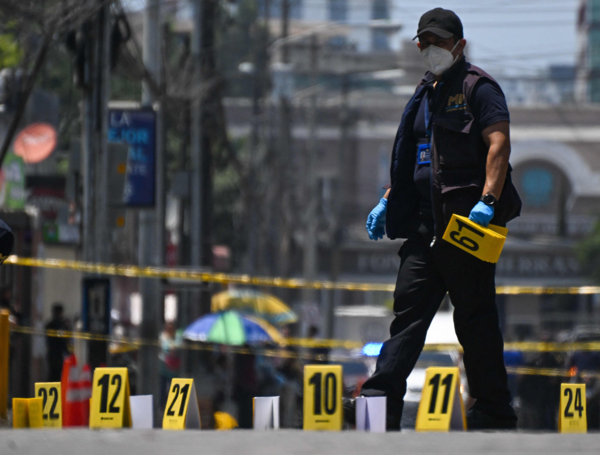 En el hecho fallecieron la madre y el escolta de la fiscal guatemalteca.