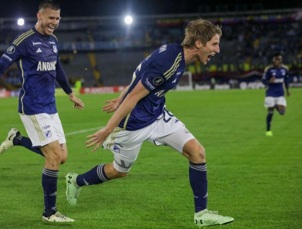 Festejo de Andrés Llinás.