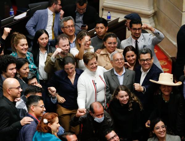 Ministros en la aprobación de la pensional en Cámara