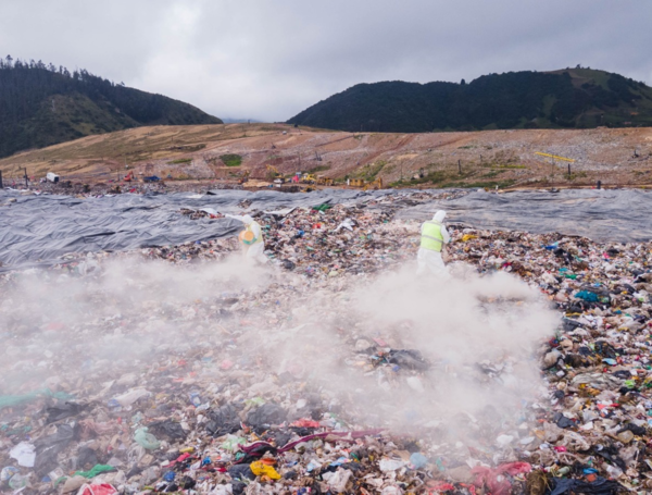 Al relleno sanitario Do??a Juana llegan al d??a alrededor de 6.000 toneladas de residuos s??lidos.