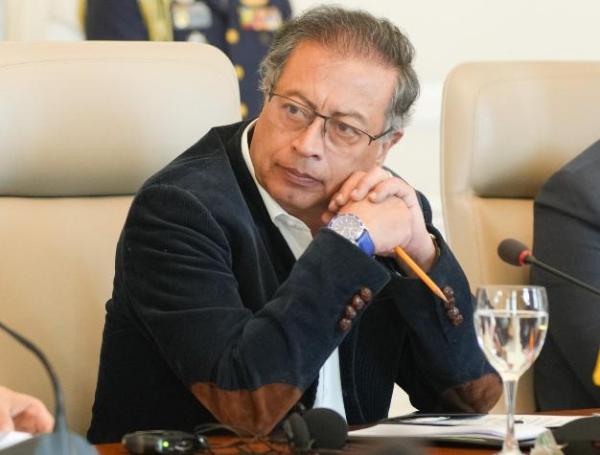 Gustavo Petro, presidente.