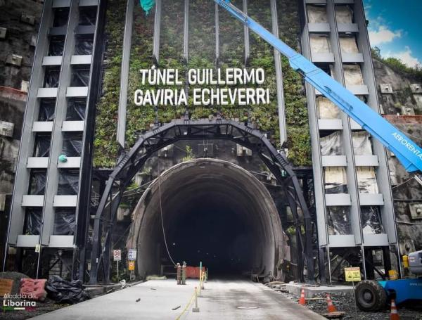 Obras del túnel del Toyo