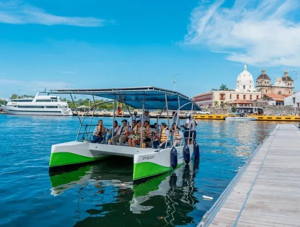 El Aquabus-e para Cartagena