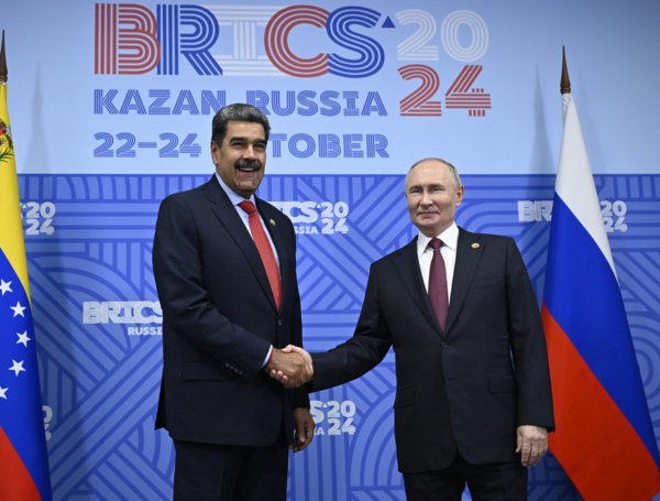 Nicol??s Maduro y Vladimir Putin se re??nen en Kaz??n.