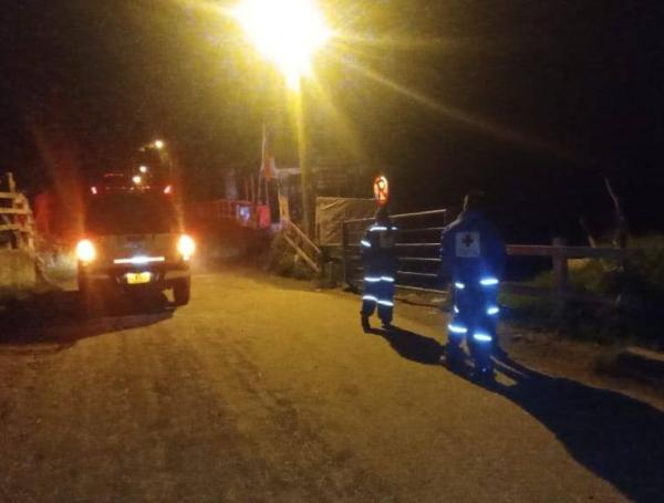 La Cruz Roja acudió al lugar para atender la situación.