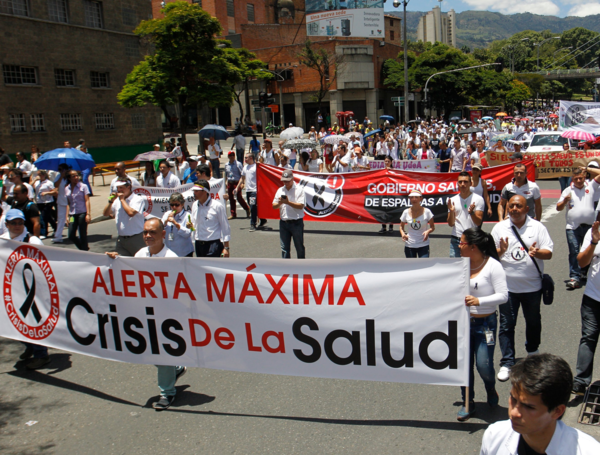 Crisis Hospital Alma Máter Antioquia: Deudas de EPS y falta de insumos 2026