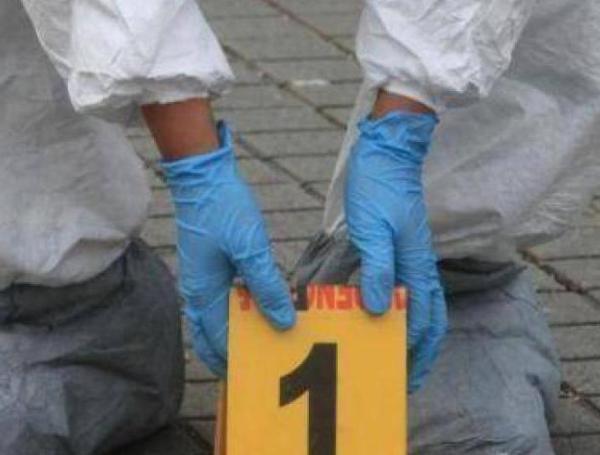 00 a.m., vecinos escucharon gritos y ruidos que provenían de la vivienda de la victima