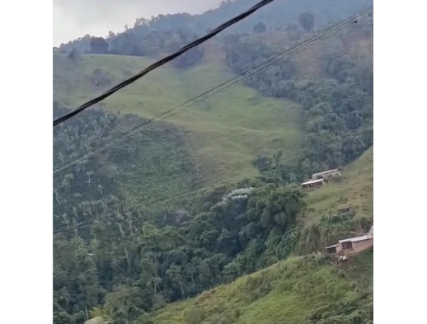 Combates entre disidentes de las Farc y el Ejército, en zona rural de Jamundí, Valle.