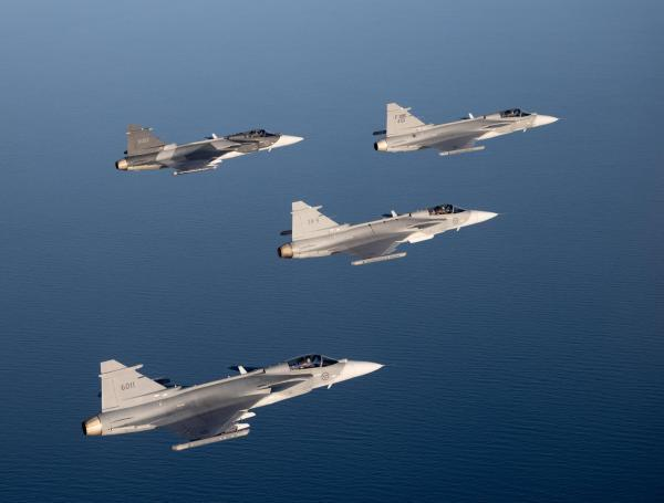 Aviones Gripen