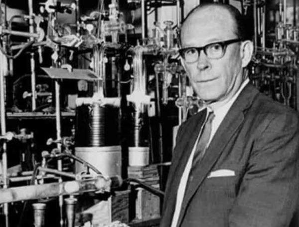Willard Libby.