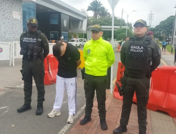 El presunto disidente capturado sería el cerebro del atentado con camión bomba, el 21 de agosto en Cali