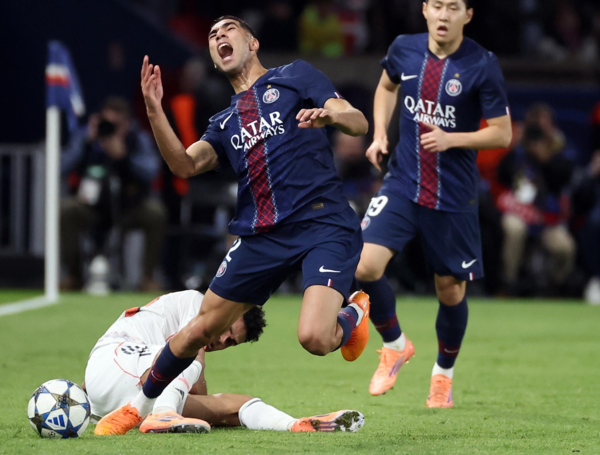 Luis D??az vio la roja