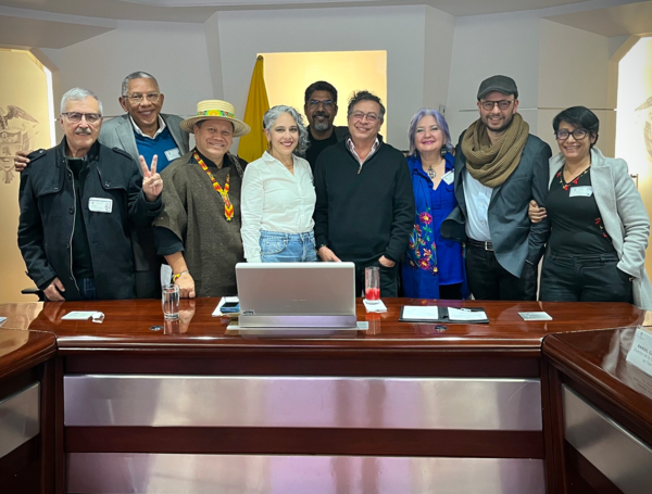 El presidente Gustavo Petro en reunión con el Pacto Histórico.