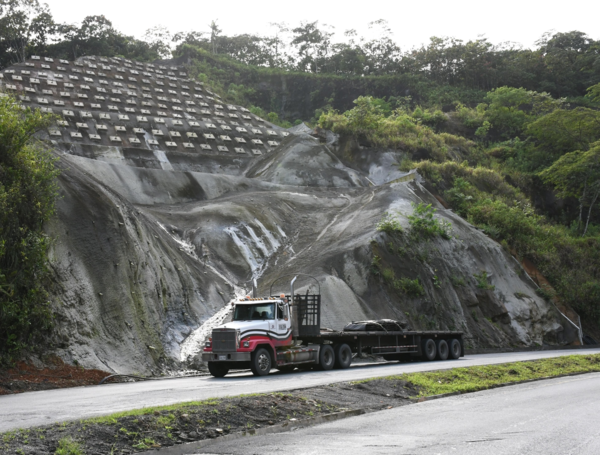 La doble calzada Buga - Buenaventura.