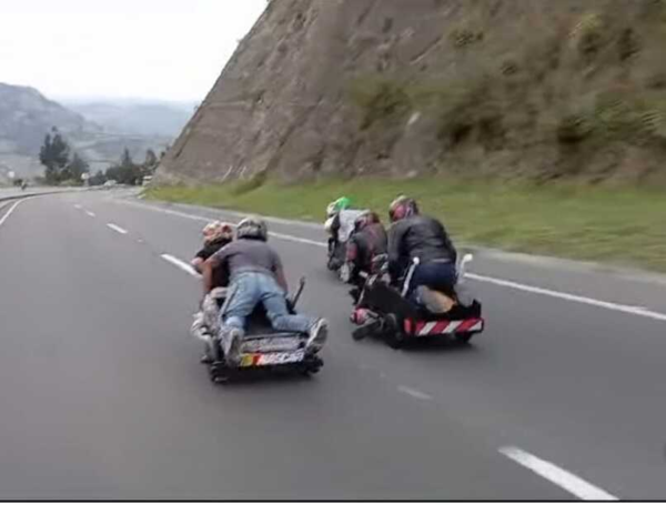 Trágica competencia de carros de balineras en Nariño.