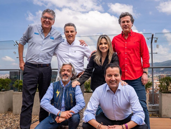 Mauricio Cárdenas, Aníbal Gaviria, Vicky Dávila, Juan Manuel Galán, Juan Daniel Oviedo y David Luna