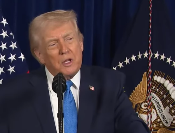 El presidente Donald Trump realizó una conferencia de prensa desde su casa de Mar-a Lago