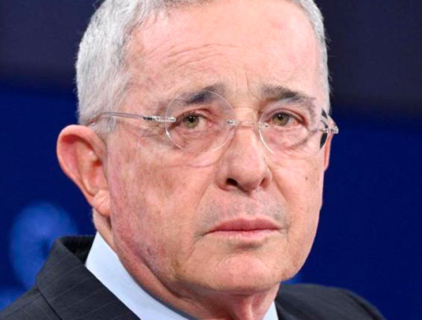 Álvaro Uribe