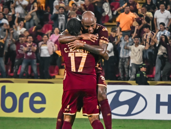 Video | El triunfo del Tolima terminó en caos y con escándalo: hubo ...