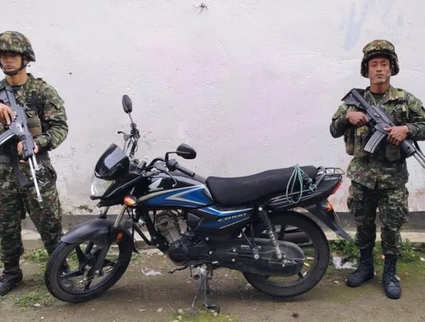 Las autoridades recuperaron la moto de Mateo Pérez en Briceño.