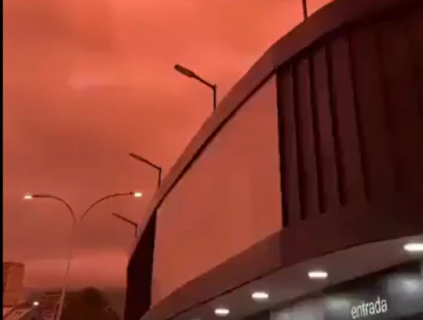 Cielo Rojo en Venezuela.