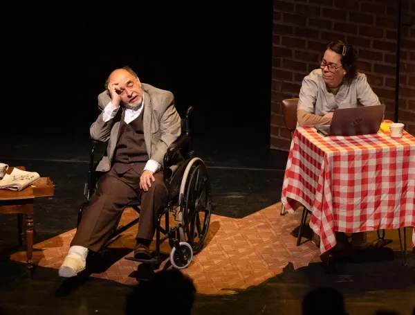 Obra de teatro 'Un muro', en temporada en el Teatro Libre del Centro, de Bogotá.