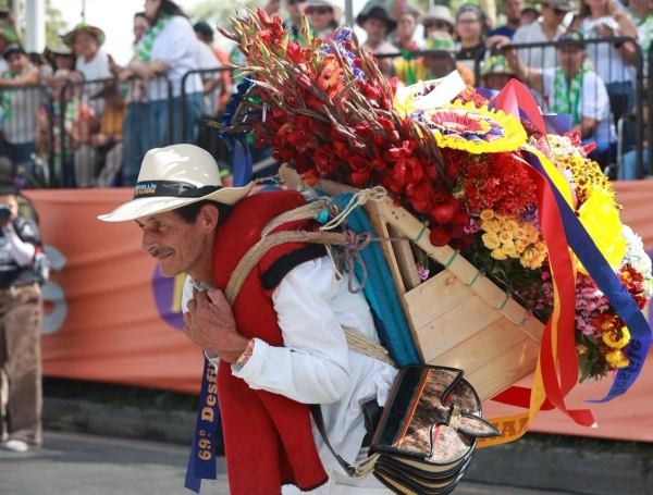 Ganador-absoluto-2026-1 Desfile de Silleteros