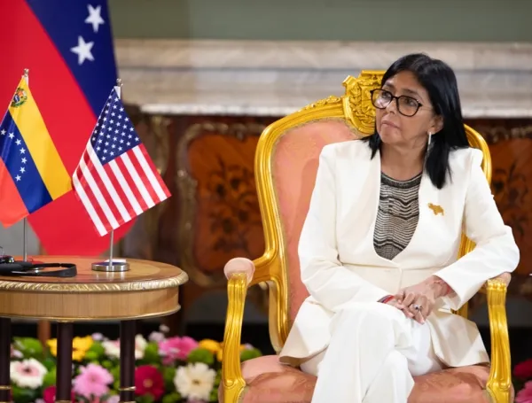 María Corina Machado y la oposición venezolana denuncian la detención de Javier Oropeza, exalcalde que regresó del exilio, al salir de una entrevista