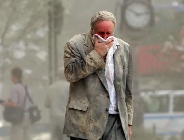¿Qué ocultaron las autoridades tras el 11-S? Nueva York divulga archivos sobre la contaminación que afectó a miles de personas: 'Les mintieron'