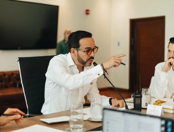 Proyecto de ley buscan que tutelas relacionadas con el Presidente sean tramitadas solo por el Consejo de Estado y no por jueces de circuito