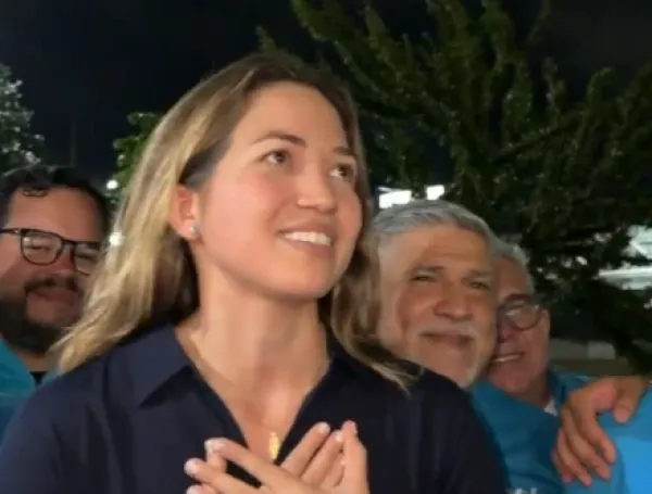 Claudia Macero, jefa de comunicaciones de la líder opositora María Corina Machado, regresa a Venezuela tras salir del país en 2025